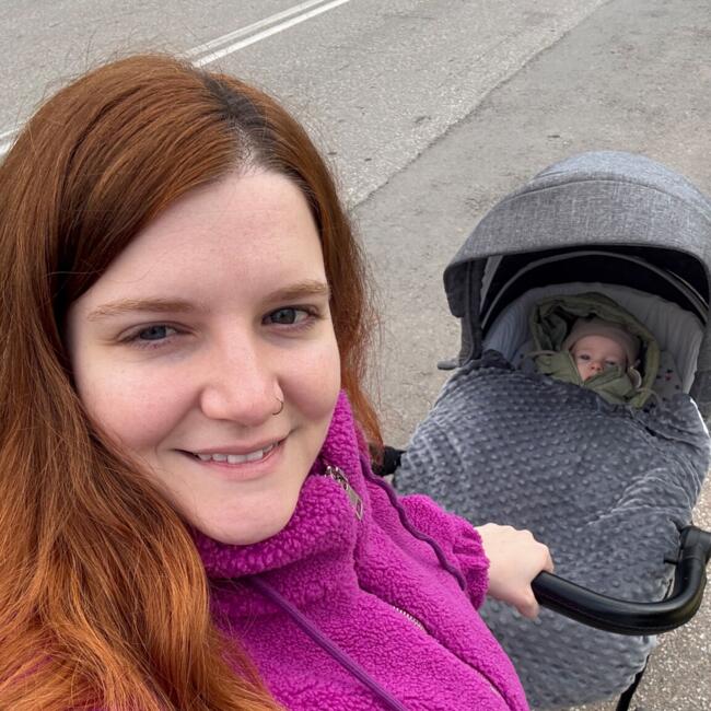 Δουλειά για babysitter στην περιοχή Αγία Παρασκευή: Eleni