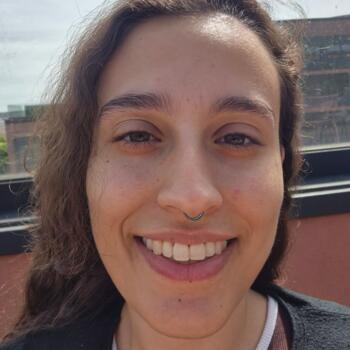 Babysitter in Braga: Lara