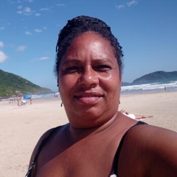 Niñera en Florianópolis: Elisangela