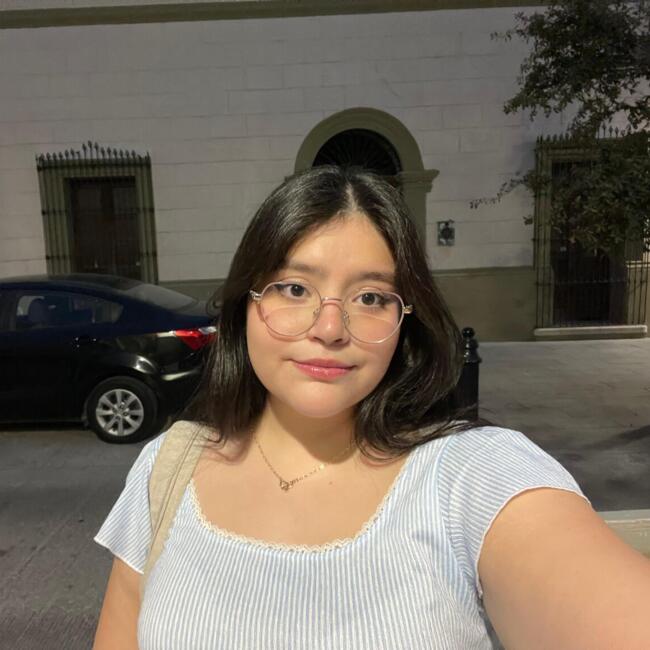 Babysitter in Monterrey: Barbara