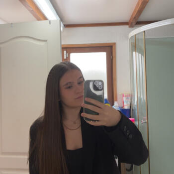 Babysitter Roubia: Noemie