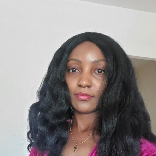 Baby-sitter in Scarborough Junction: Evelyne