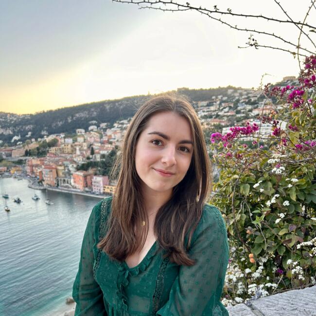 Babysitter in Villefranche-sur-Mer: Maud