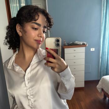 Babysitter a Roma: Parnia