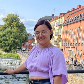 Babysitter in Sandviken: Jasmel melina