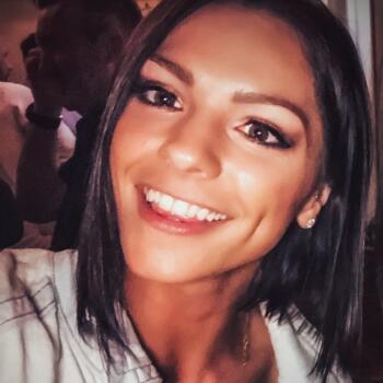 Babysitter in Auckland: Christina