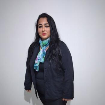 Babá em Armação de Búzios: Adriana