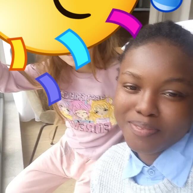 İstanbul bölgesinde bebek bakıcısı: Fat ma