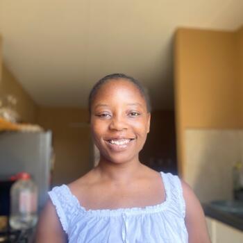 Babysitter in Cape Town: Takudzwa Hapiness