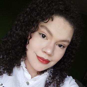 Babysitting job in Anápolis: babysitting job Victoria