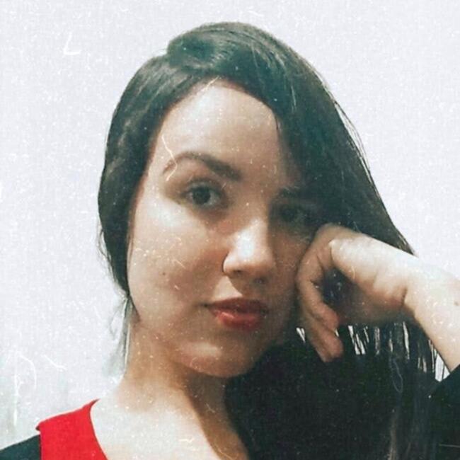 Babysitter in Campo Grande: Daiane