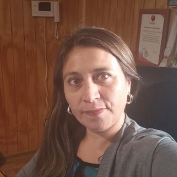 Babysitter in Linares: ALEJANDRA