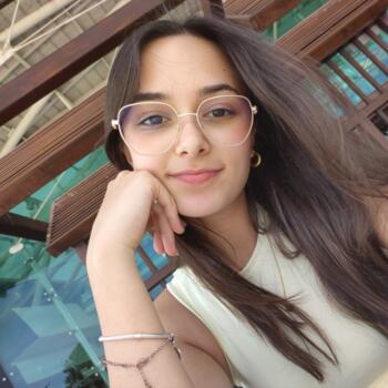 Babysitter in Rio Maior: Teresa