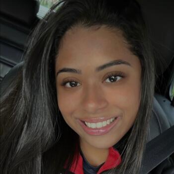 Babysitter Curitiba: Kauane Gabriele Batista Lopes