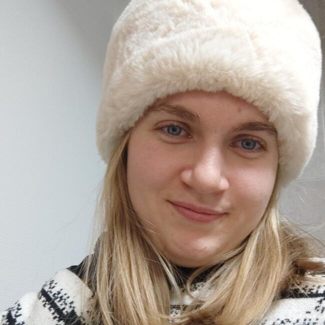 Babysitter in Saint-Etienne: Clarisse