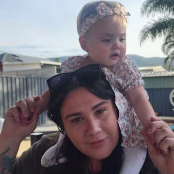 Babysitting job in Wollongong: babysitting job Lachlan