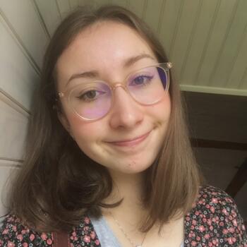 Babysitter in Cambridge: Lisa
