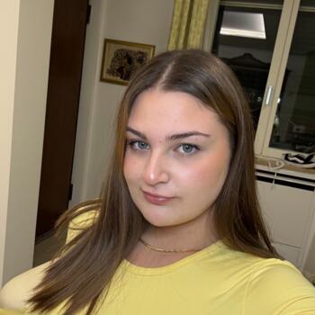 Babysitter Sant'Anastasia: Elisabetta