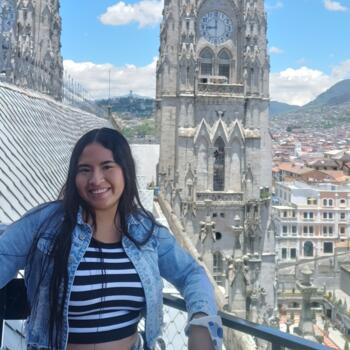 Babysitter in Guayaquil: Dayana