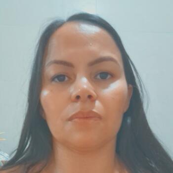 Babá Contagem: Edneia