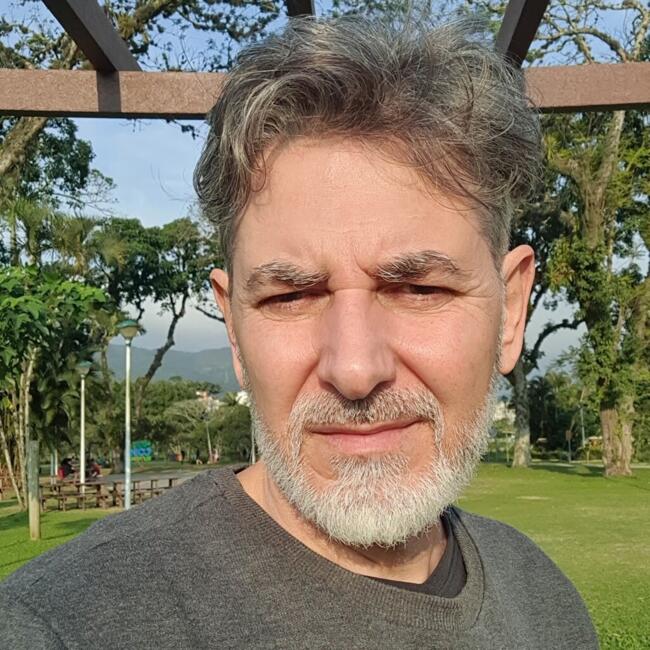 Babysitting job in Florianópolis: Marco Antonio
