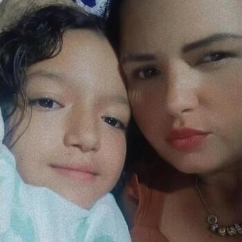 Babá em Fortaleza: Ingrid
