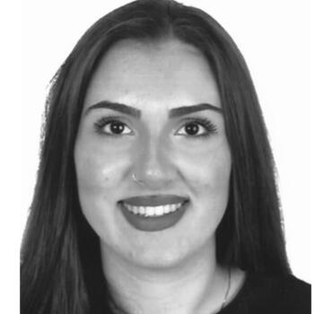 Babysitter in Cuenca: Irene