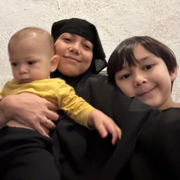 وظيفة جليسة أطفال في الدوحة: فرص عمل كجليسة أطفال Nalin