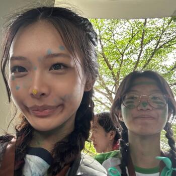 Babysitter in Singapore: Jasmine