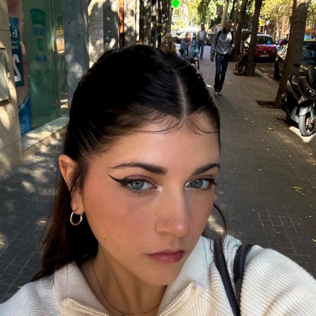 Babysitter in Barcelona: Anna Peralta