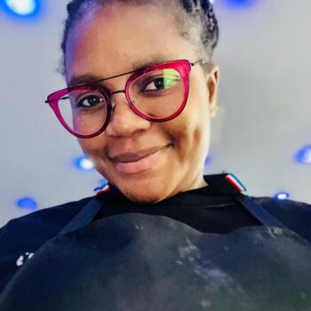Babysitter Bellville: Kimberly