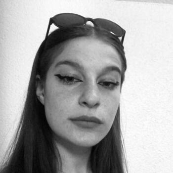 Babysitter in Saint-Louis: Sarina