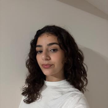 Babysitter in Neuilly-sur-Marne: Syrine