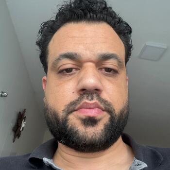 Babysitting job in São João del Rei: babysitting job John