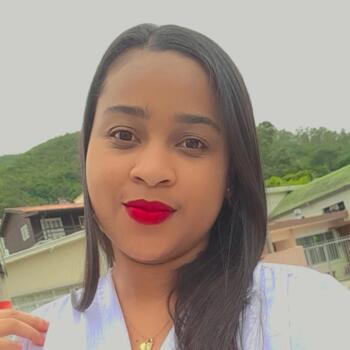 Babá em Rio do Sul: Elen