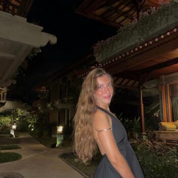 Babysitter in São Domingos de Rana: Constança