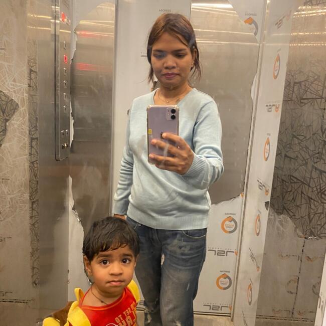 बंगलौर में बेबीसिटिंग की नौकरी: Lovena