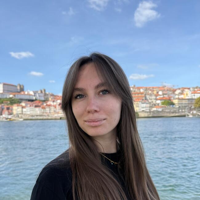 Babysitter in Perth: Lou