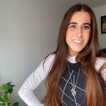 Babysitter in Burgos: Delia