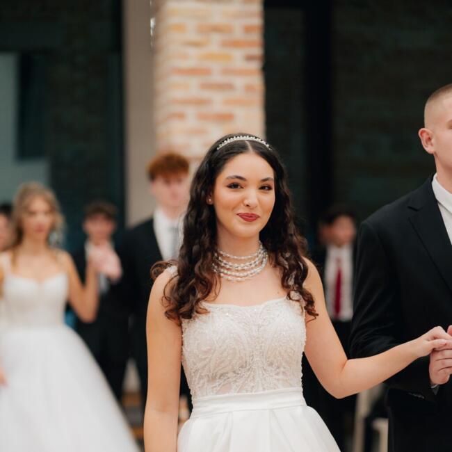 Bébiszitter Zsámbék területén: Maruzs Kamilla