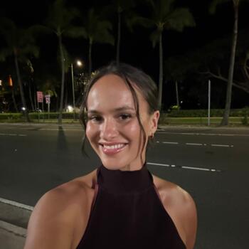 Babysitter in Hamilton: Jaya