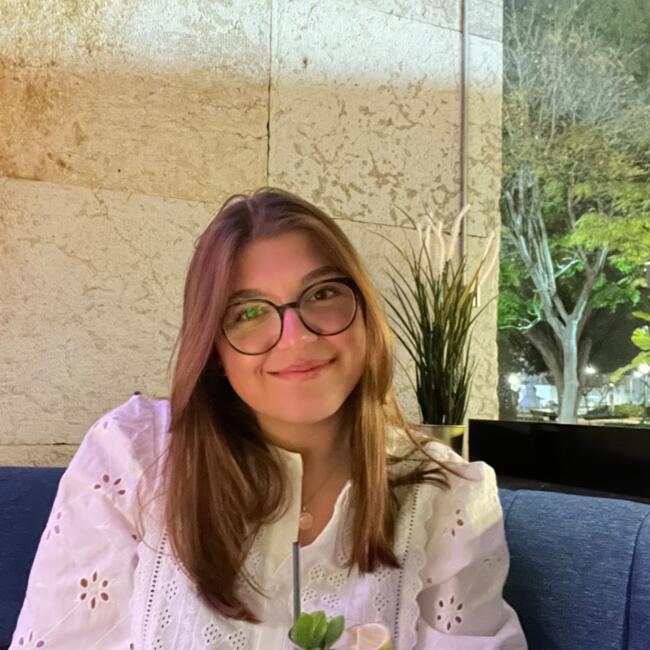 Babysitter in Lille: Zoé