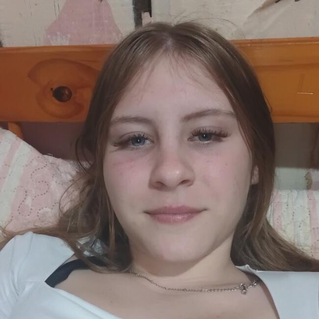 Babysitter in São José (São José): Iara