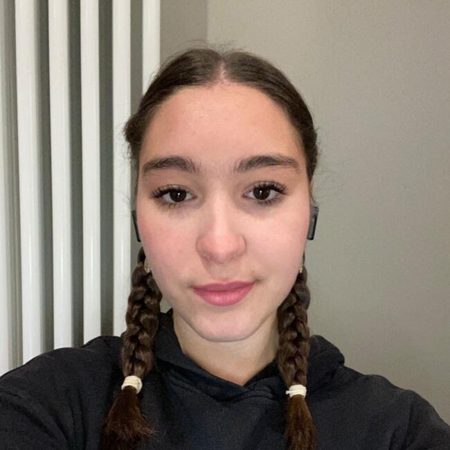 Babysitter in Bordeaux: Océane