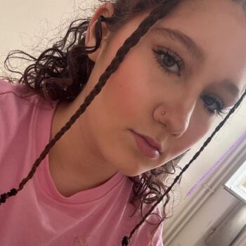 Babysitter in Chevilly-Larue: Felicia