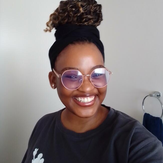 Babysitter in Durban: Snenhlanhla