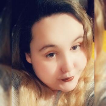 Babysitter in Paraparaumu: Courtney