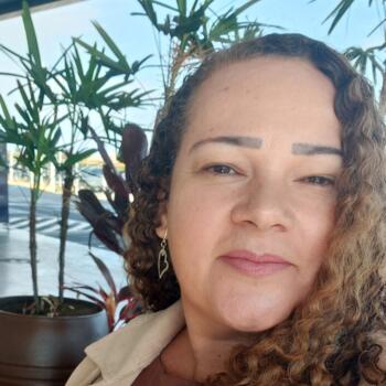 Babá em Carapicuíba: Edilene
