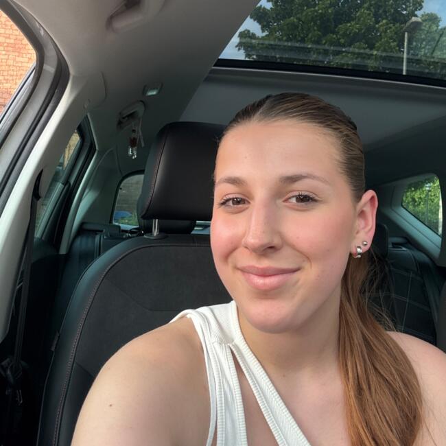 Babysitter in Großostheim: Sina