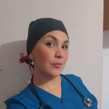 Babysitter in Caracas: Maria